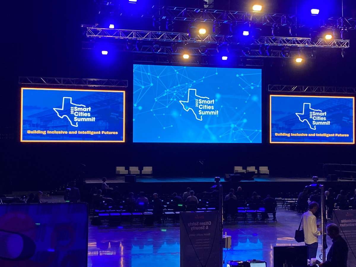 DallasSmartCity's tweet photo. Great to hear from Steve Pier from @TexasDIR to open the #TexasSmartcities summit at @TechPortSA! The state is doing incredible work to support jurisdictions across TX in #procurement #data #security and #digitalservices! #TXSCS https://t.co/RbLCtPaD7o
