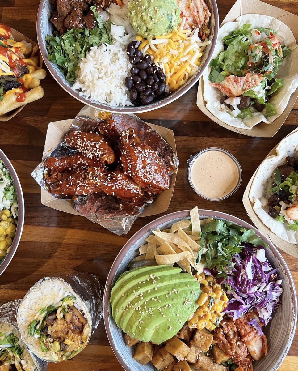 Bowl, fries, salads, and wings! What else do you need? 

Now serving #houston 🔥

Chilantrobbq.com/order-now