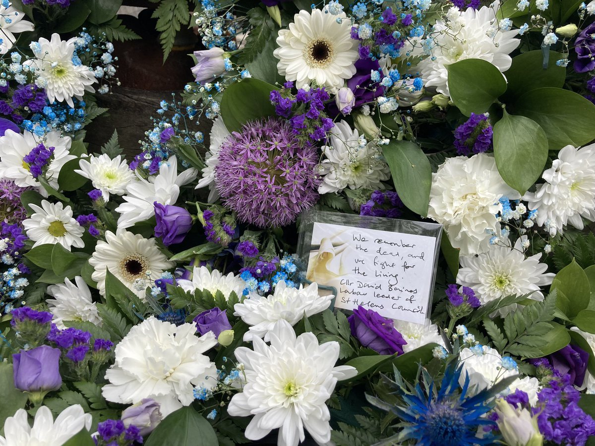 HaydockLabour's tweet photo. Today is International Worker’s Memorial Day and the event was marked with a special service at the memorial in Vera Page Park #StHelens this morning. We remember the dead, and fight for the living. 

Well done @HaydockBand for your superb contribution, as always 💜 

#IWMD2022 https://t.co/Zihetpf5KA