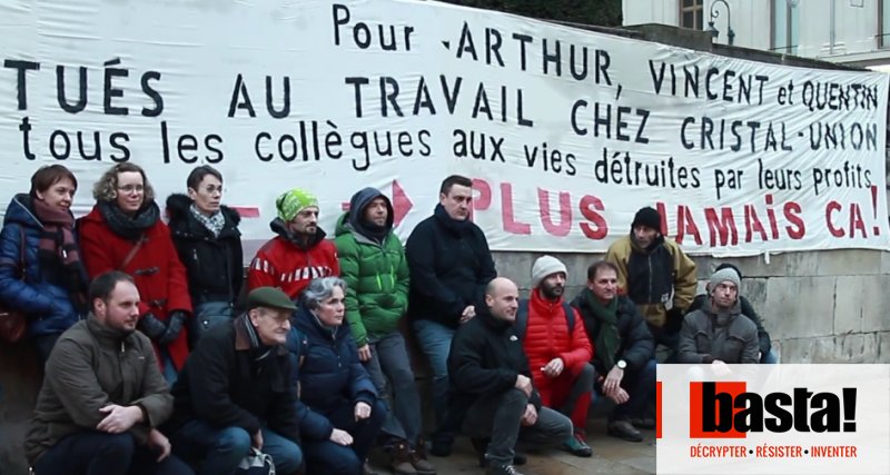 Vukuzman's tweet photo. 🛠Morts au travail: + de 500 par an!
🛠Accidents du travail: 550 000 par an!
↗️des chiffres en hausse depuis 5 ans. La cause: la precarisation du travail et la "flexibilité" voulues par #Macron
👤Ces victimes de la #GuerreDeClasses sont invisibilisées par les médias.
@DuAccident https://t.co/jn044qRH2E