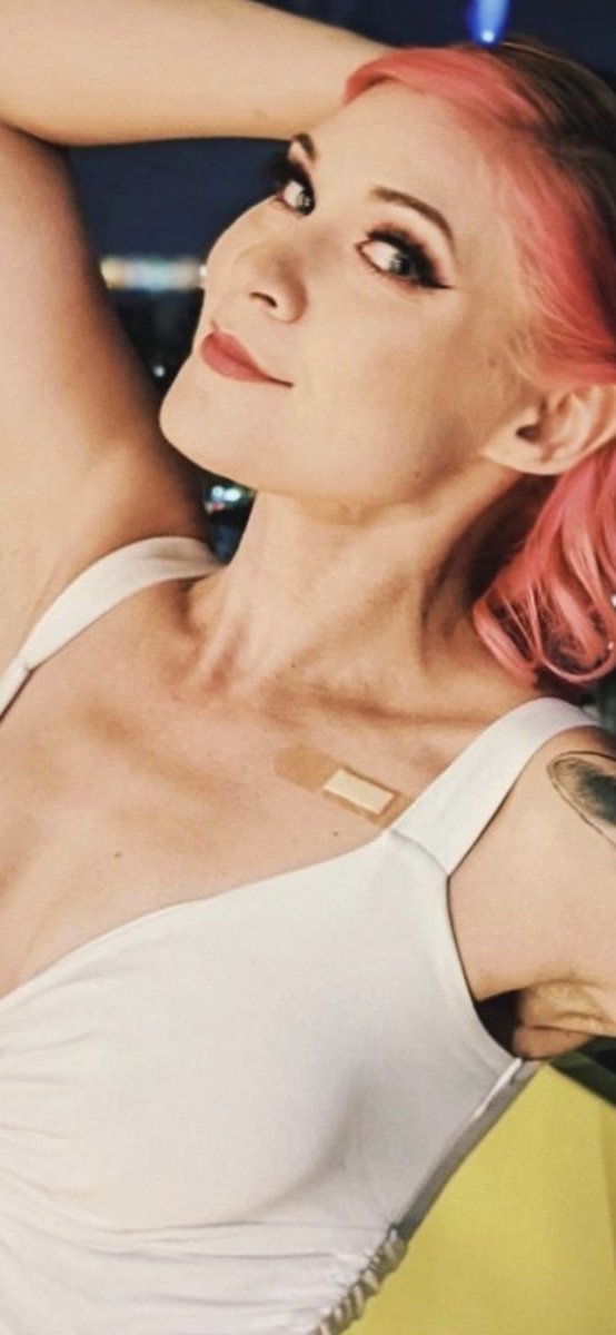 Ella Lowgren tweet media