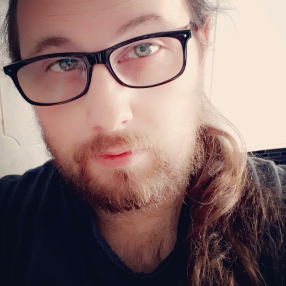 JamesDXIII's tweet photo. Some shameless selfies since getting my new glasses. #icansee #icanfight #badreference #imaloser #foureyes https://t.co/K1Evd9JfQu