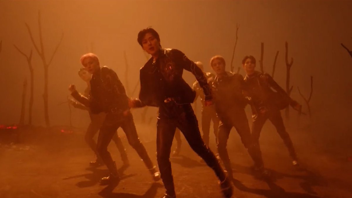 filmksw's tweet image. KIM SUNOO IS SO COOL FOR THIS