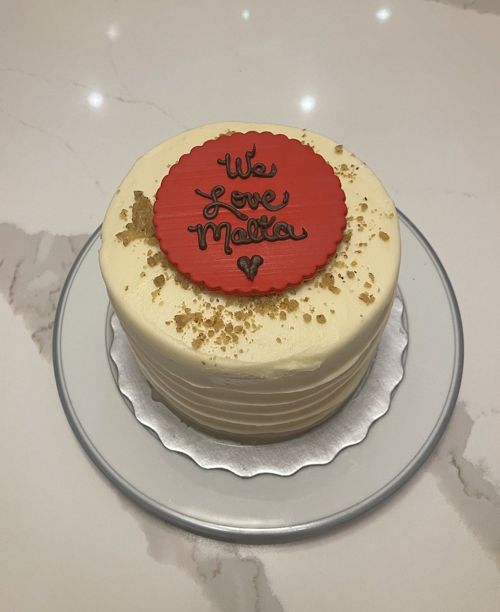 It’s a small cake.With a loud and clear message.“People don’t buy what you do; they buy why you do it. And what you do simply proves what you believe.” – Simon Sinek. These are some of the highlights of any diplomatic career. Loving your country is all it takes! #Malta @MFEAMalta