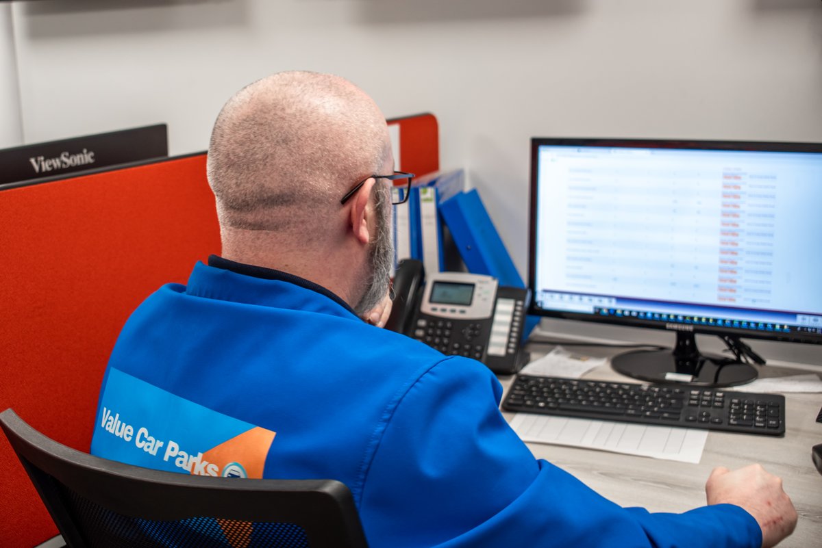 valuecarparks's tweet photo. At Value Car Park, we have security on-site, 24/7! 👮‍♂️
📍33-35 Grosvenor Road, Belfast, BT12 4GN
Or for more information, email us at info@valuecarparks.com
#Ireland #Belfast https://t.co/R12KAKIuJg