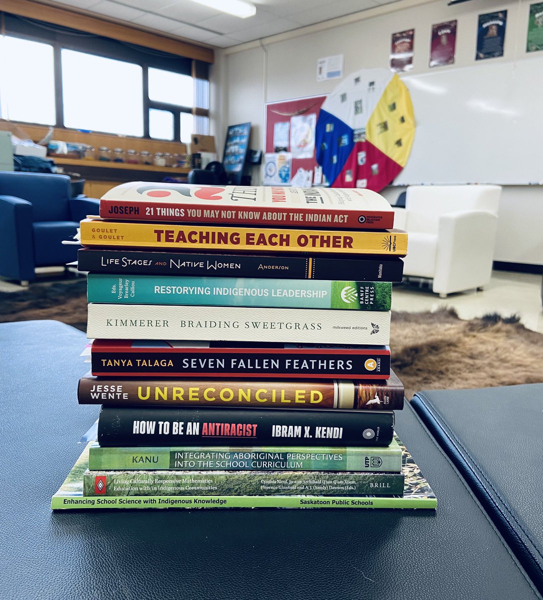 DDMPelletier's tweet photo. @ven2024 @ShannonFayant @jessewente @howat_h Yes I am behind! It’s next on the list! #lovelearning https://t.co/IY215I2Do1
