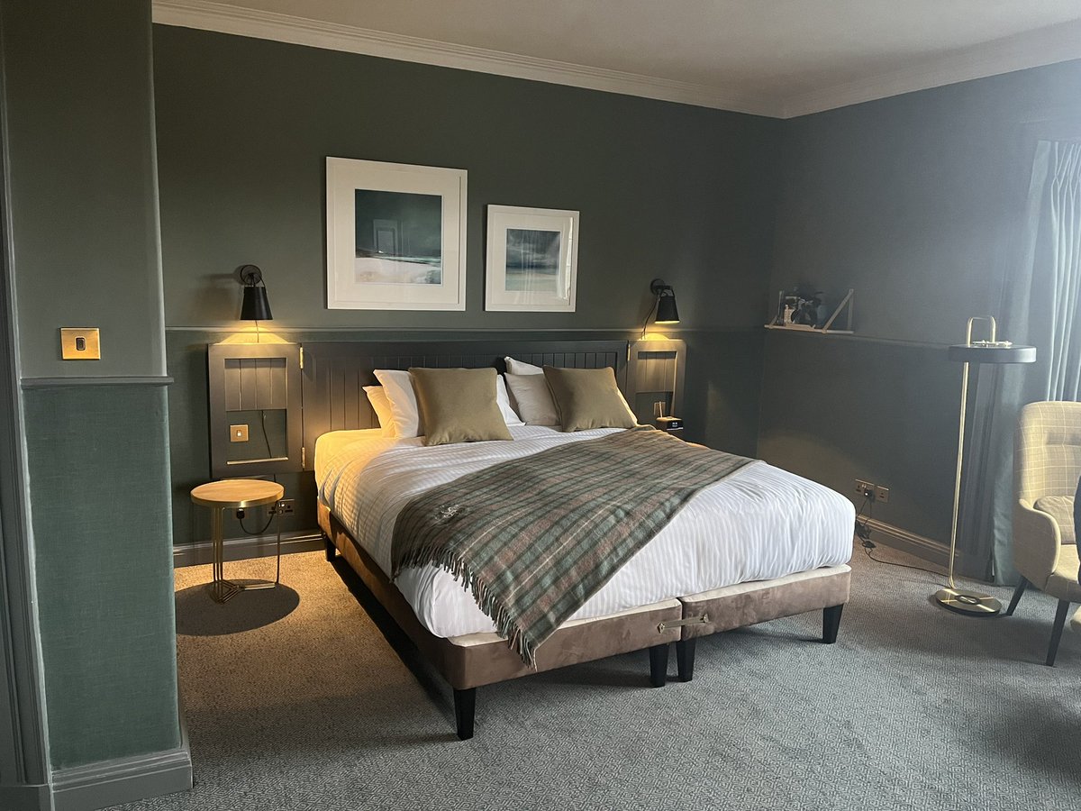 highland_coast's tweet photo. It was a delight to host such an upbeat @highland_coast @RoyalMarine #CommunityLiaisonGroup meeting yesterday. #collaboration #VisionForBrora #Preview Our #RobertLorimer designed hotel looking splendid in the Spring sunshine #OpeningSoon https://t.co/WN18odP1dI
