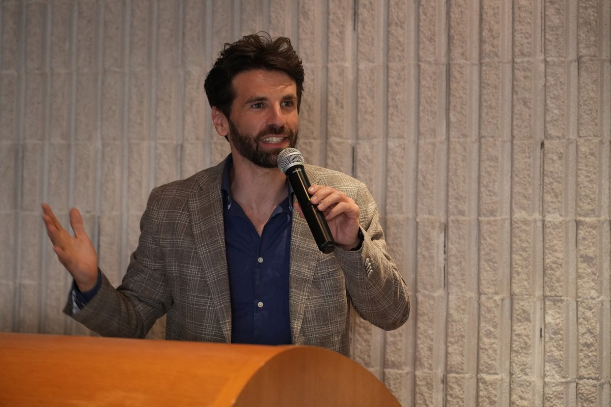 StoricoAldo's tweet photo. #LuigiPisani "Il #ProcessodiBiscardi per me era come una compagnia di teatro con tempi e un coraggio di osare in una vita che allora come oggi va molto veloce"
@MasterMMSport @Comunica_Media #comunicazione #StoricoAldoTorVergato @unitorvergata https://t.co/plGi2G5D25