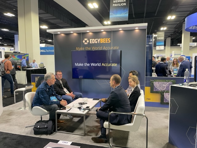 Edgybees's tweet photo. This past week's event was nothing short of fantastic. Thank you so much USGIF for having us take part in this year's GEOINT Symposium.
Let's continue making the world accurate!
#Edgybees #GEOINT2022 #SatelliteImagery #Videoaugmentation #TechEvents #technologytrend https://t.co/qBwerWhVPG