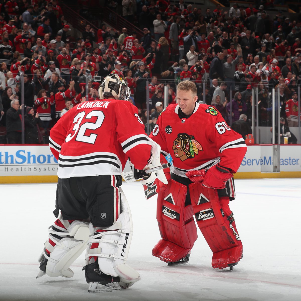 NHLBlackhawks's tweet photo. Good morning Hawks fans 🙂 https://t.co/znzSQ8hD8S