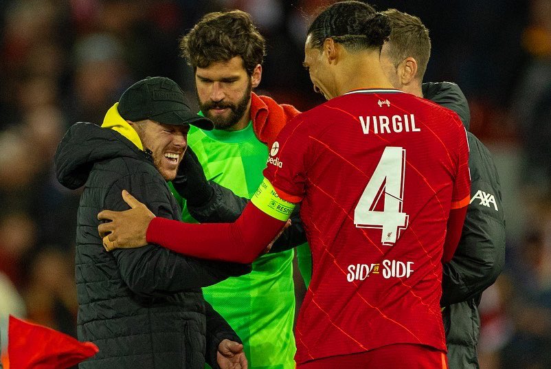 18albertomp's tweet photo. Thanks, Anfield. Was very emotional to see you again. Always in my heart @LFC ❤️ #ynwa https://t.co/0HdAJnvjr9