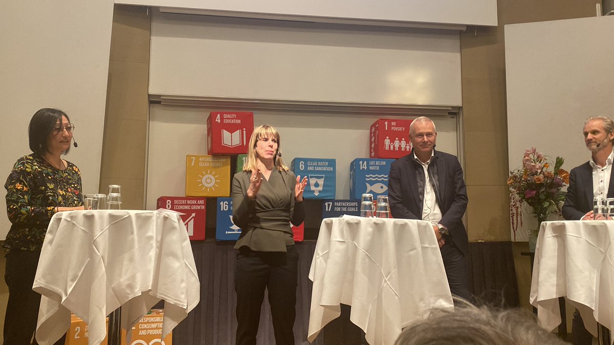 ChallengesFnd's tweet photo. New value chain has a big pull and opportunity with energy cost going down to zero and cost of capital - @northvolt huge move from private sector but needs to be operational - @Nasdaq urgency &amp; patience necessary in #esg tranformation #andraap #Stockholm50 https://t.co/sUTkgImnHa