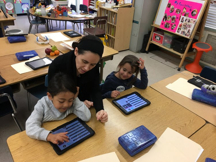 greg_falla's tweet photo. Congratulations to our week 6 @capitlearning Championship Top 10 classes! https://t.co/ab42uQ1pm0

@EdmondSchools @CommunityRootsA @peachschools @WCCUSD @UCSTrailblazers #pbma @PESD92 @LakeElsinoreUSD @OCPSnews @mastcharter 

#phonics #students #literacy https://t.co/6z0IHpoBtG