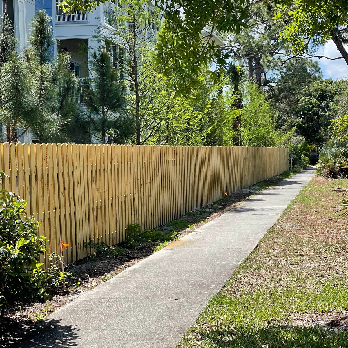 LTGCarlsonFence's tweet photo. A new #fence not only serves the purpose of creating a physical barrier, but also provides an opportunity to enhance the appearance, function, and value of your project, facility, or business.
Find out more: https://t.co/3vsxIHWIkG
#miami #florida #floridafence #commercialfencing https://t.co/W1DZSFTGnJ