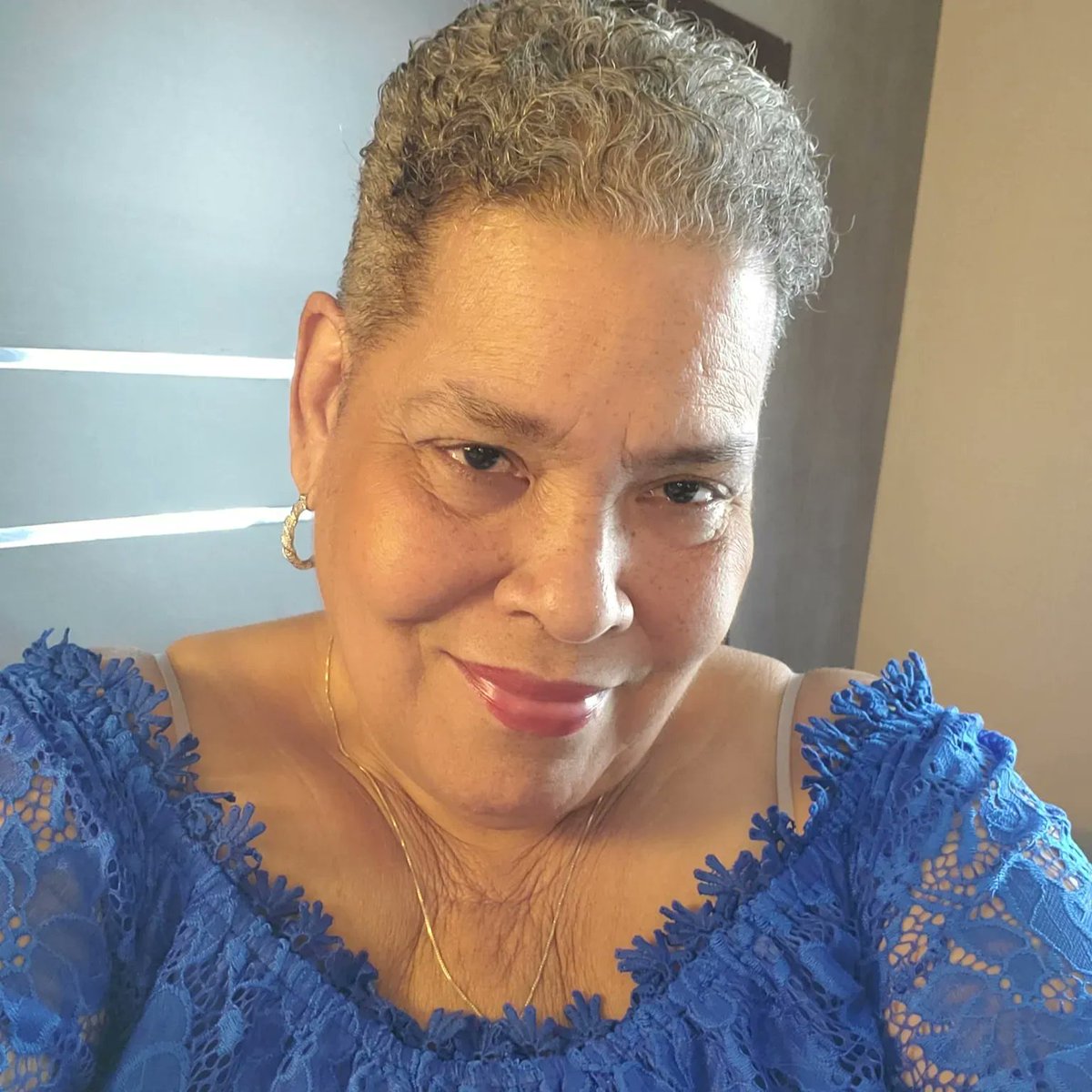 Good morning, friends! As we enjoy this beautiful day, I'm praying for all the amazing and beautiful people that I've met over the years who have loved and supported me through the joys and the chaos of my life. I have received so many blessings and I am SO #grateful.

#blessed