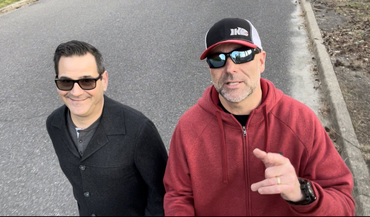 TimJennings_TJ's tweet photo. Check out my latest “Walkin &amp; Talkin with Tim” with 🔥Charles Muracco🔥 CEO of CLM Advisors. See it on Instagram @jetplane01 #leadership #walkinandtalkinwithtim #ccsnj @TelecorpInc @JerseyManMag @GCCCNJ @elonmusk @CLMAdvisors @CharlesMuracco @devinmuracco @carolmuracco https://t.co/8h81oOcEfH