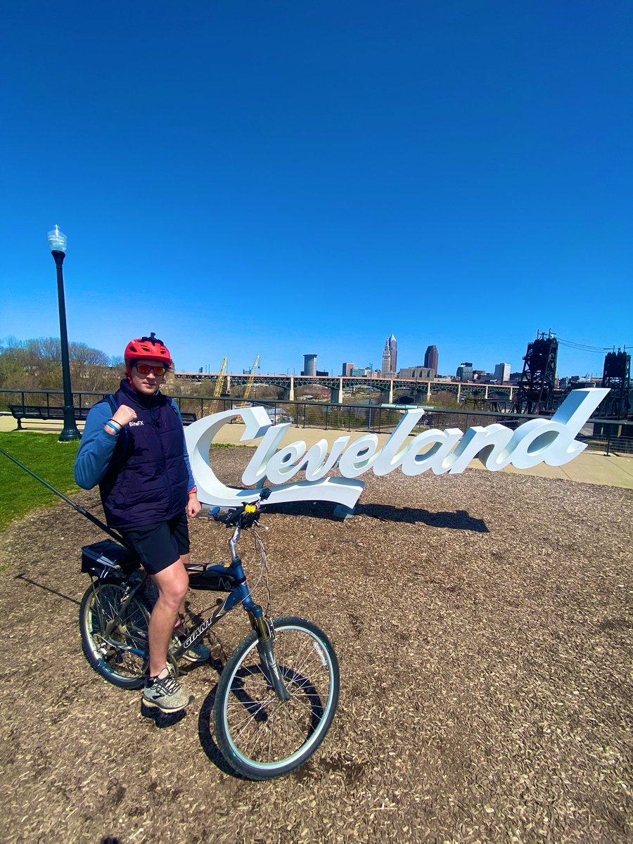 SirYacht_'s tweet photo. Today I started biking the state of Ohio🚴 https://t.co/JRGpIyscXC