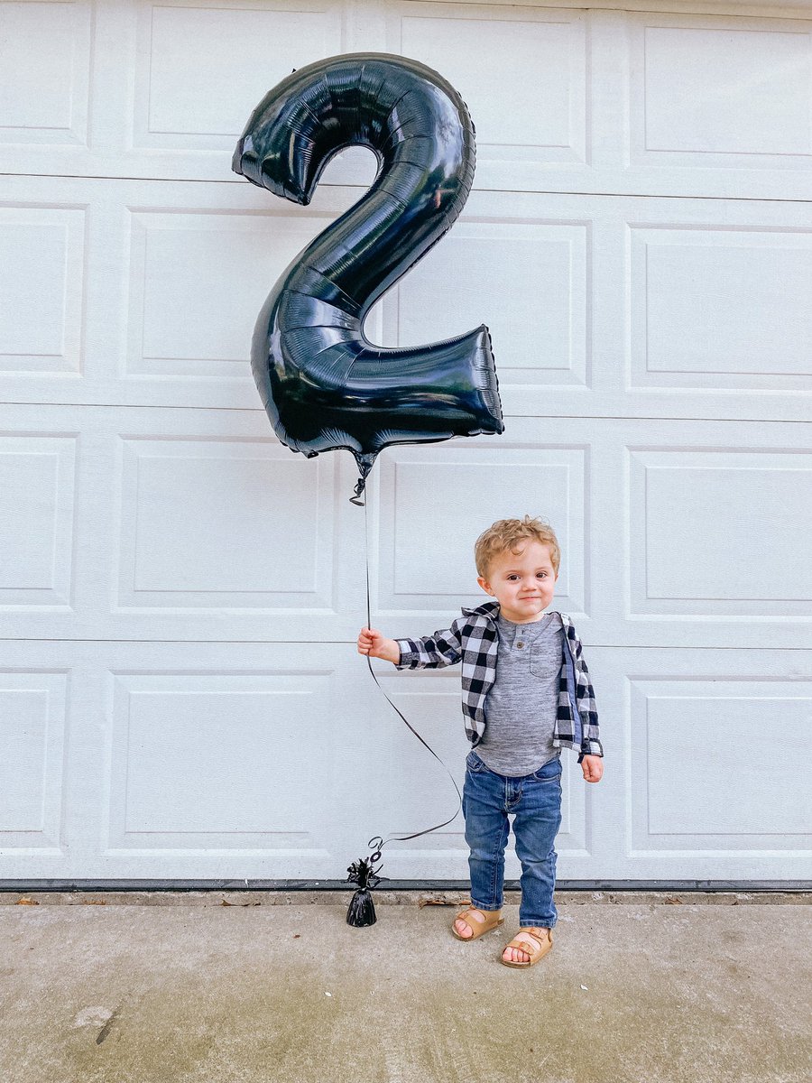 JenJimenez63's tweet photo. I am unwell. 😩 Happiest 2nd birthday to my favorite guy. 🤍 https://t.co/CBZVbOsFTV