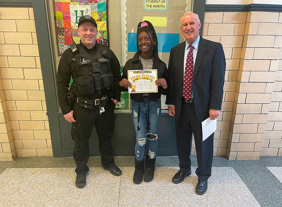 GreenIslandUFSD's tweet photo. Congrats to Aisayah McCray &amp; Destiney Webb on receiving Certificates of Kindness!🎉At Heatly, we've recently started this practice. The certificates are given by Mr. Mullins &amp; SRO Pasquini to students who have shown acts of generosity, compassion and kindness💚 #HeatlyOnTheRise https://t.co/tYFESS4OE0
