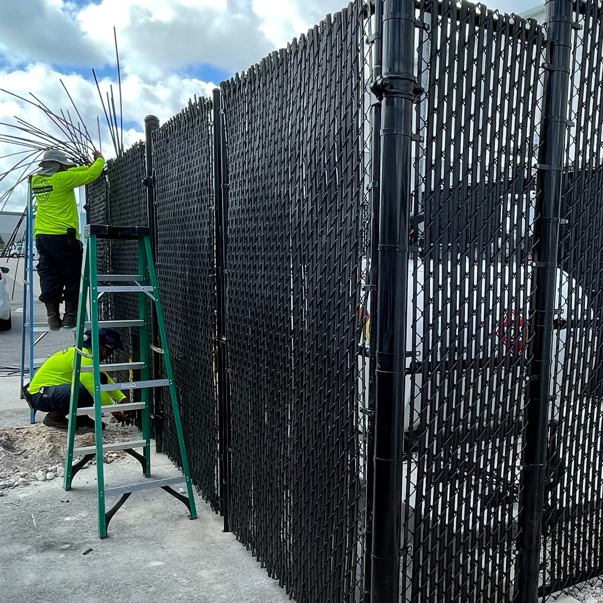 LTGCarlsonFence's tweet photo. Need a contractor you can trust for your next commercial project? We're here for you. 

Find out more: https://t.co/3vsxIHWIkG

#miami #florida #floridafence #commercialfencing #fencing #FenceContractor #security #fence #fenceinstallation #fencerepair #fencecompany https://t.co/ldE6IiSz8H