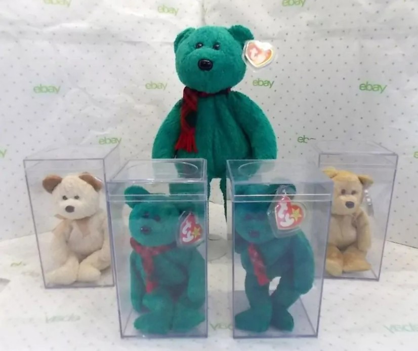 yusak_man's tweet photo. If you still don't understand NFT.

Take a look at the most expensive beanie babies "Large Wallace and his Squad", It's worth 600k USD. Right-click and save doesn't make you the owner.

#NFT https://t.co/q3X6fkjDb1