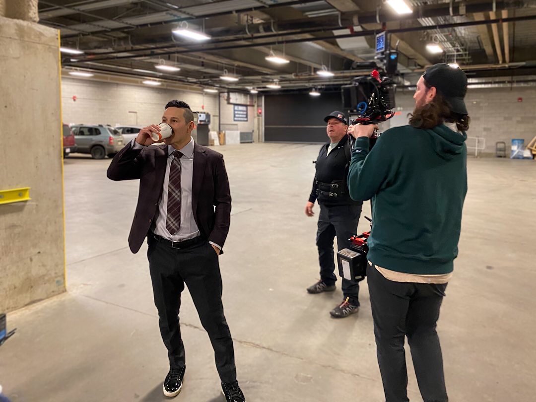 ScoreGMedia's tweet image. Morning coffees are underway as the crew preps to capture some footage for the upcoming @Jtootoo22 documentary. Get the inside scoop on all of our films by joining our @discord server!⠀⠀

⁣⁣𝗝𝗼𝗶𝗻 𝗻𝗼𝘄! // discord.com/invite/qdTCQEd…⠀
⠀
#tootoo #NHL #hockey #legend⠀