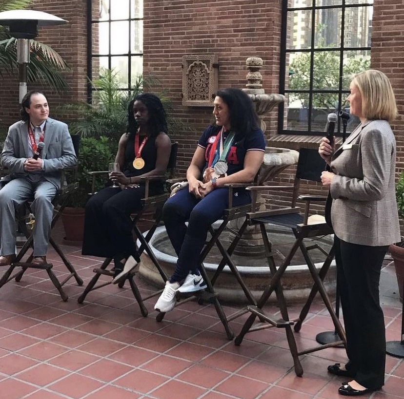 The accolades continue for our #WinterParalympics 🥈 <a href="/twalnutz/">Thomas Charles Walsh PLY</a>!

Thomas shared his story alongside Olympians <a href="/eamslider24/">Elana Meyers Taylor OLY</a> and <a href="/ErinJackson480/">Erin Jackson</a>, and <a href="/USOPC_CEO/">Sarah Hirshland</a>  at the USOPC’s Board of Directors welcome evening in LA.

#ShowTheWorld // #TeamUSA // 📸 <a href="/twalnutz/">Thomas Charles Walsh PLY</a>