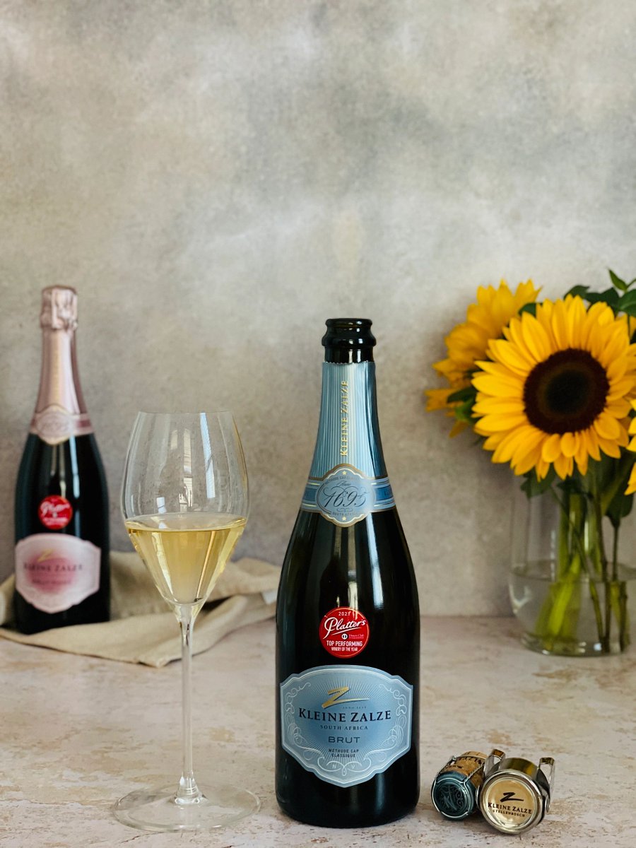 deliciously_lia's tweet photo. @kleine_zalze Cap Classique NV review. Kleine Zalze is well-know for their traditional styled Cap Classique which is offered at unbeatable prices. Read the full review here: https://t.co/GXaWnBH4E3
@RiedelSA
@ReciprocalWine https://t.co/HYgFgymDRv