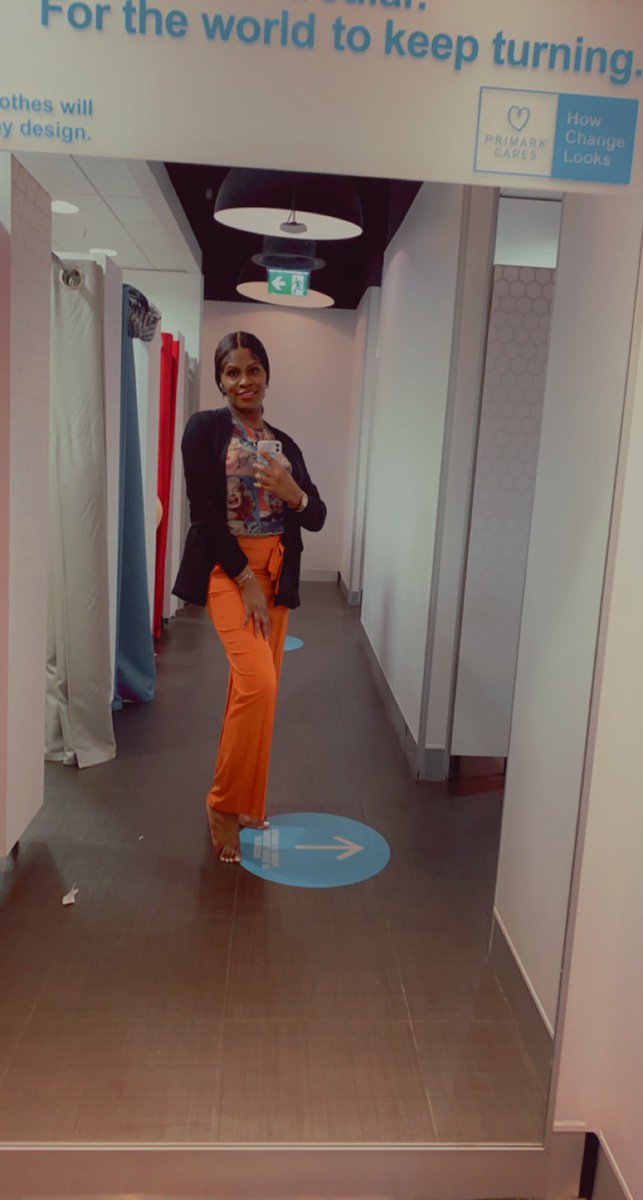 Panamamacita_'s tweet photo. Shopping switching up my style a bit🐟 #ExecutiveRealness lol https://t.co/ybEk7Ev7DE