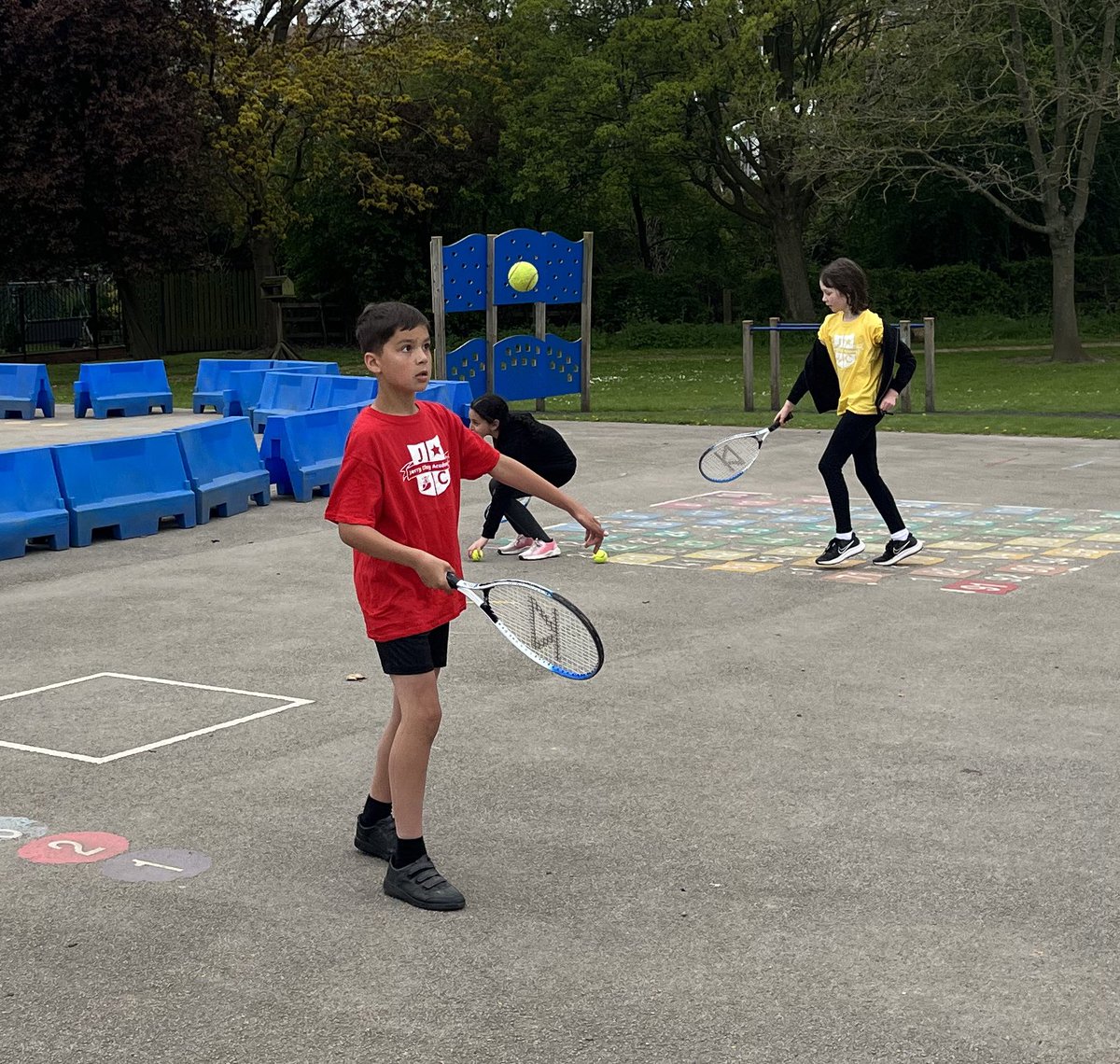 JCAWakefield's tweet photo. Year 4 had lots of fun this afternoon in PE developing their control and hand-eye coordination to prepare themselves for tennis #JCAPE https://t.co/NvNgUz81Iy