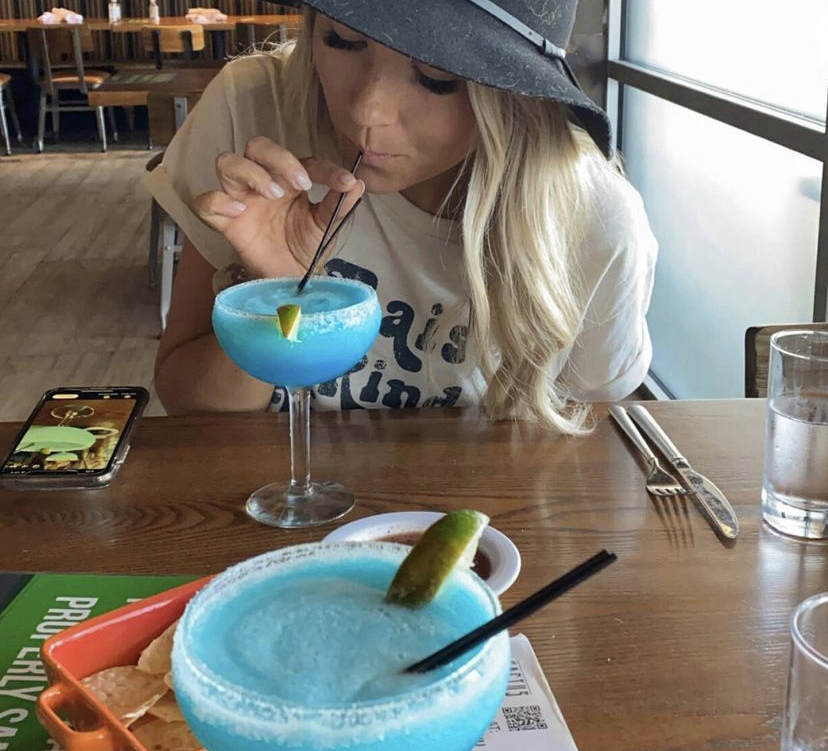 CactusLNK's tweet photo. Sundays call for Margs &amp; Mutts!!

Bring in your furry friend to dine on the patio from the mutt menu, receive $5 off a margarita pitcher 🐕 ❤️ https://t.co/zQUo6EMHZh