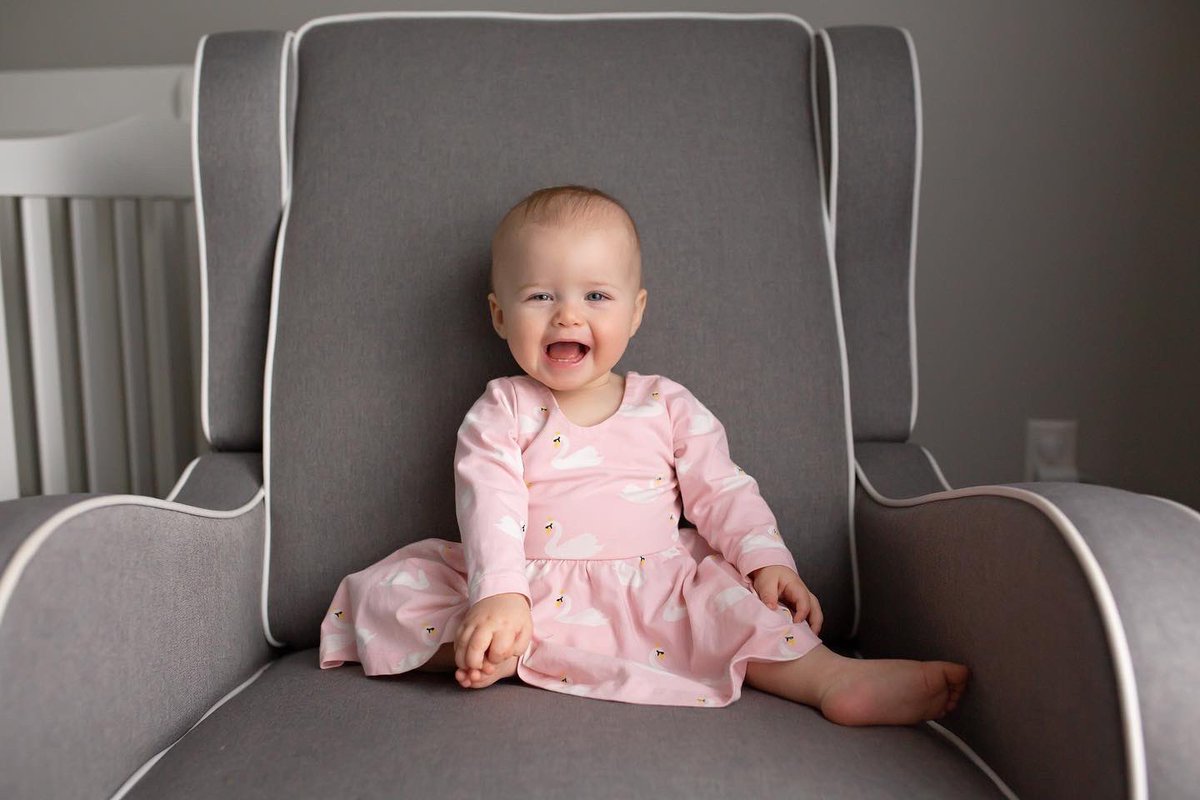 erinswann's tweet photo. Little girl turned one this month. She is such a joy.💕 https://t.co/BDtYD5k7VR