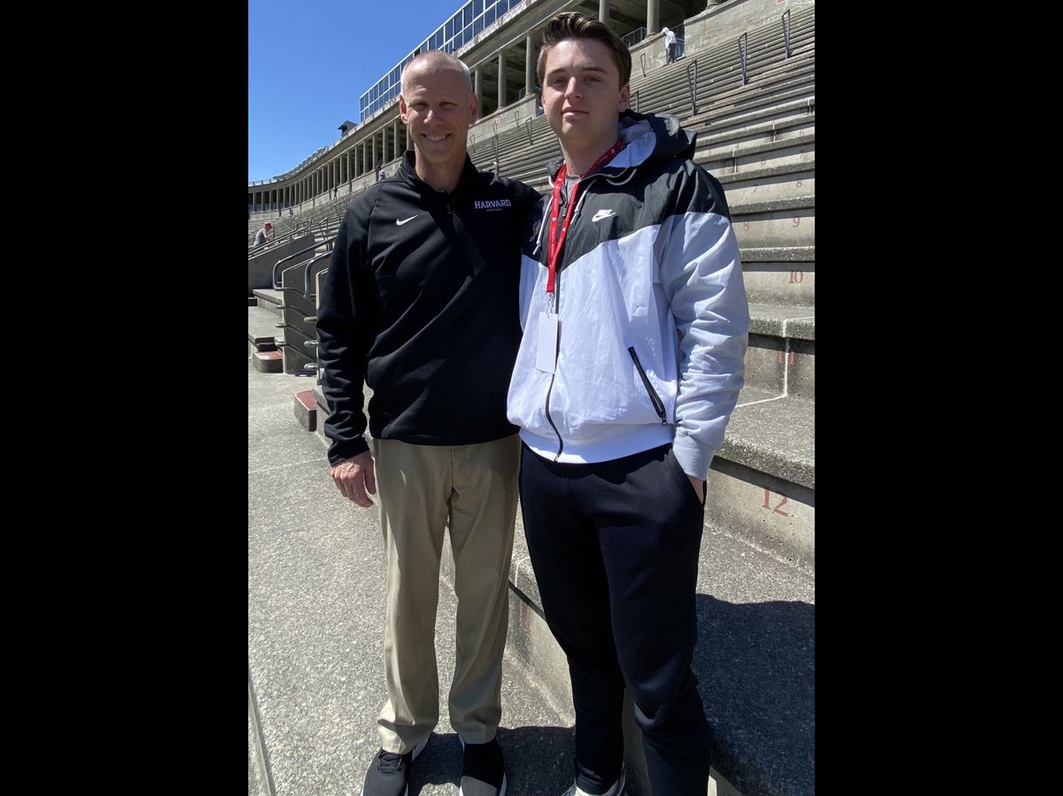 anthonypic2's tweet photo. Awesome time in Cambridge this past weekend visiting Harvard! Thank you for having me out @Coach_Joel_Lamb &amp; @CoachManion_ 
@BenetRedwingFB https://t.co/V9h0CdJK2l