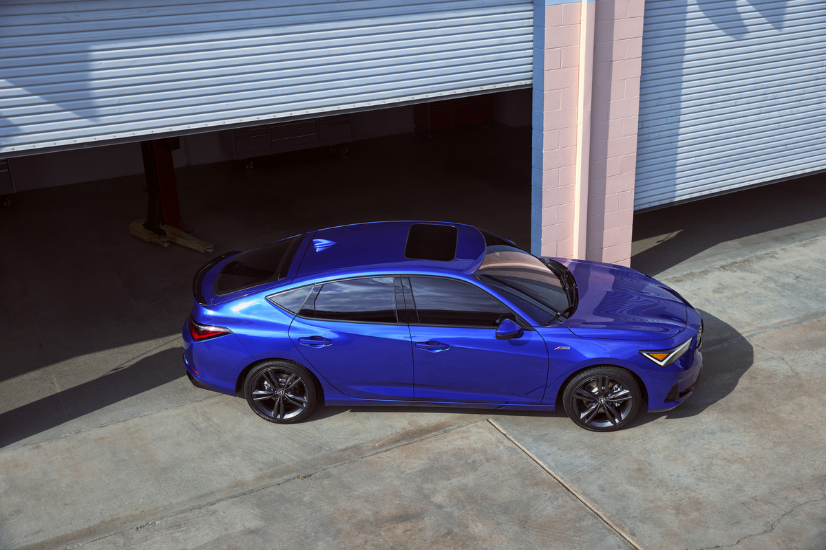 AcuraCanada's tweet photo. Ready to Roll. Pricing for the 2023 Acura Integra is available: https://t.co/Su8BTPWOHV https://t.co/wkvLTaHbCc