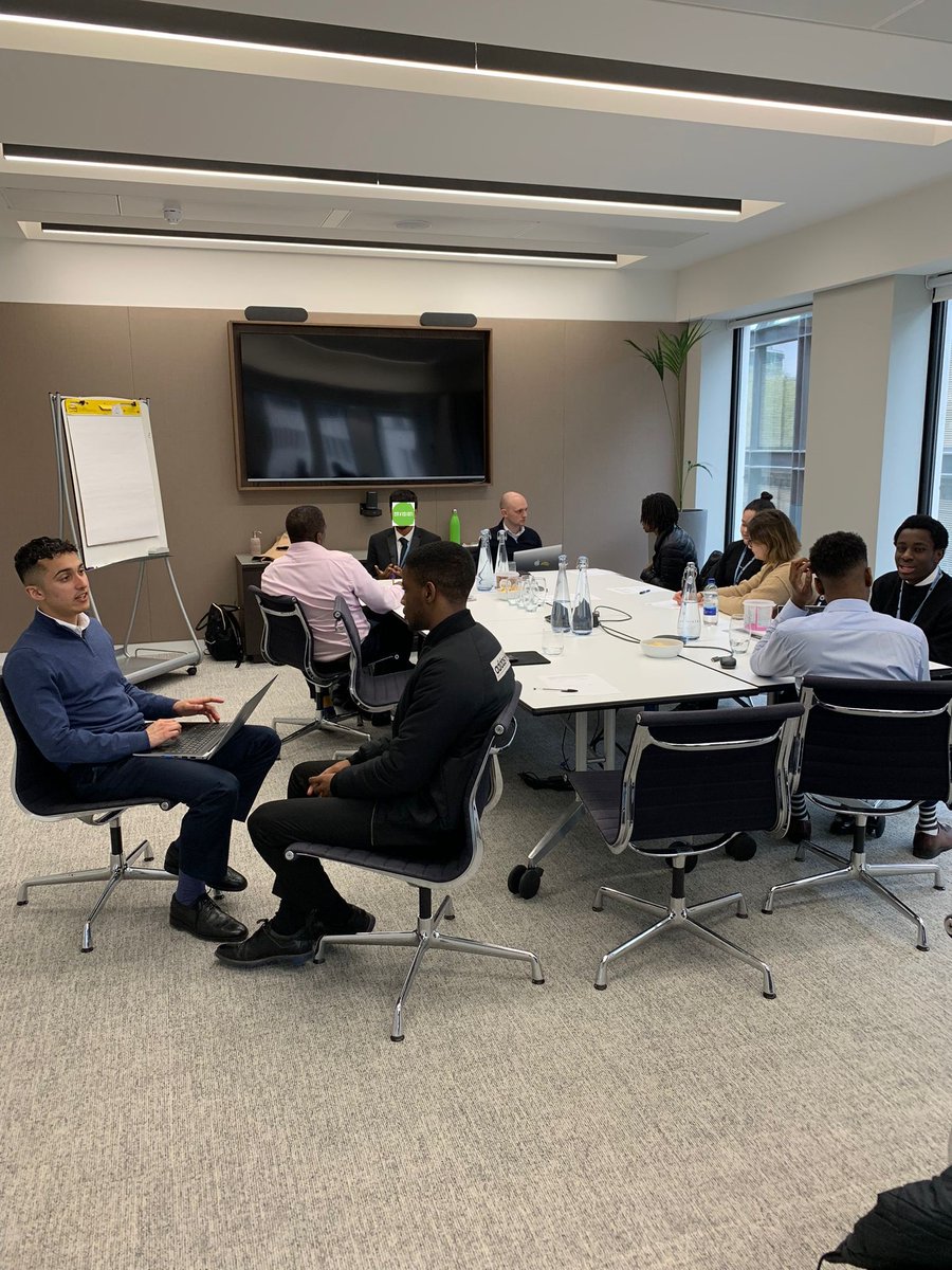 joshenvision's tweet photo. A huge thank you to our mentors at @sheffhaw for hosting such a brilliant final session with students at @PetcheyAcademy - helping our students build confidence and recognising the skills they've developed on the Envision programme https://t.co/1J9yNUsGhQ
