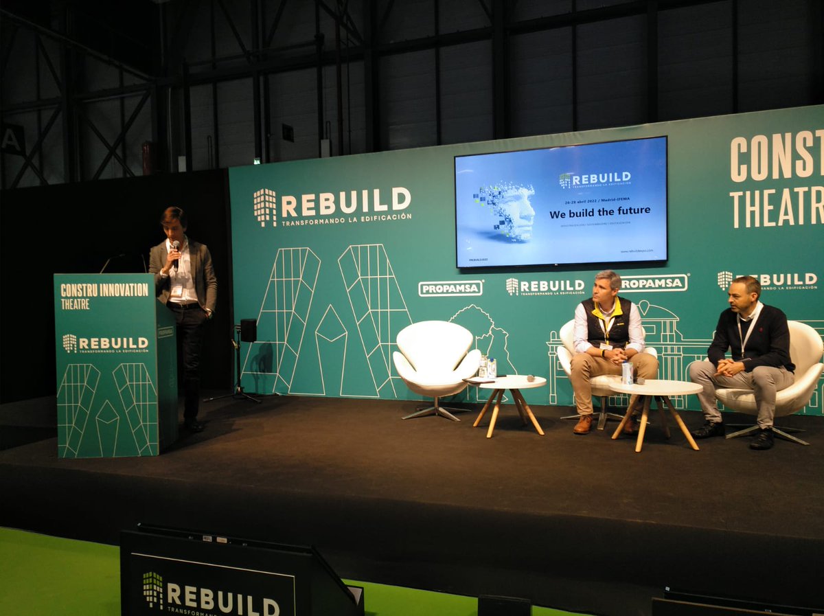 PlataformaPEP's tweet photo. 🗣️Arturo Andrés, vicepresidente de PEP, ha moderado la sesión sobre soluciones para una construcción sostenible #REBUILD2022

✅Junto con @retokommerling #StoIbérica @orkligroup @werugroup_spain @Siber  @ACTIS_IBERIA #Rothoblaas @VekaIberica  #Uniform #Standal #Fakro

👏Gracias https://t.co/lR61nwJO0b