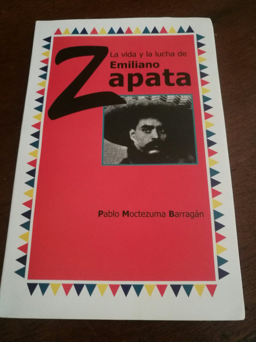 RicardoVagg's tweet photo. Terminando el libro sobre «La vida y lucha de Emiliano Zapata» del maestro @Mexteki . Una biografía que reivindica la figura revolucionaria del Caudillo del Sur frente a las tergiversaciones de los intelectuales «orgánicos» de la burguesía. https://t.co/iiK3cn9v6N