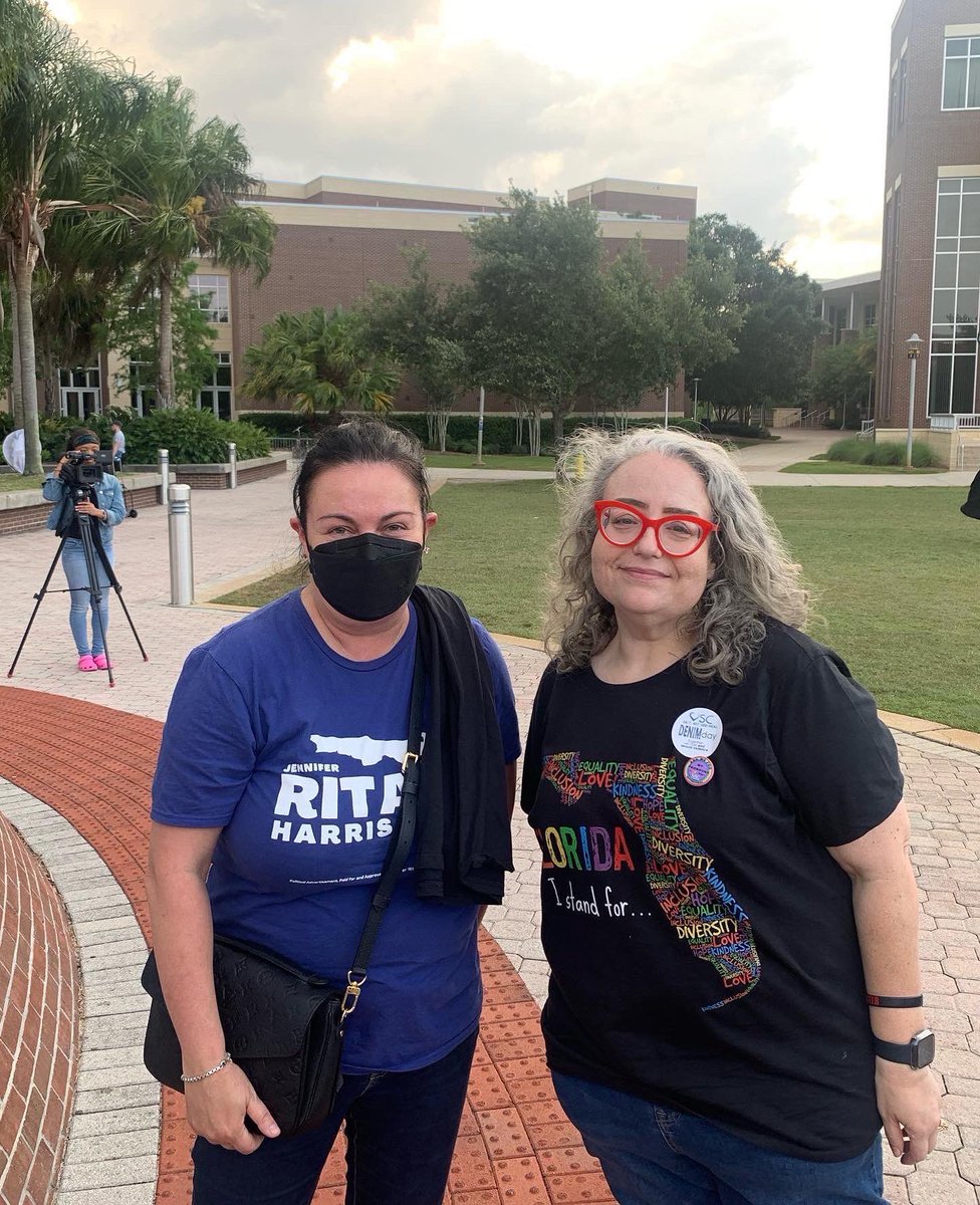 The Take Back the Night at #UCF event was powerful. ✊ Thanks to <a href="/nowatucf/">NOW at UCF</a> for hosting!

In Tallahassee, I will be a strong advocate and sponsor/cosponsor bills that prevent sexual violence and center victims. 
#letsbeclear #nomeansno
