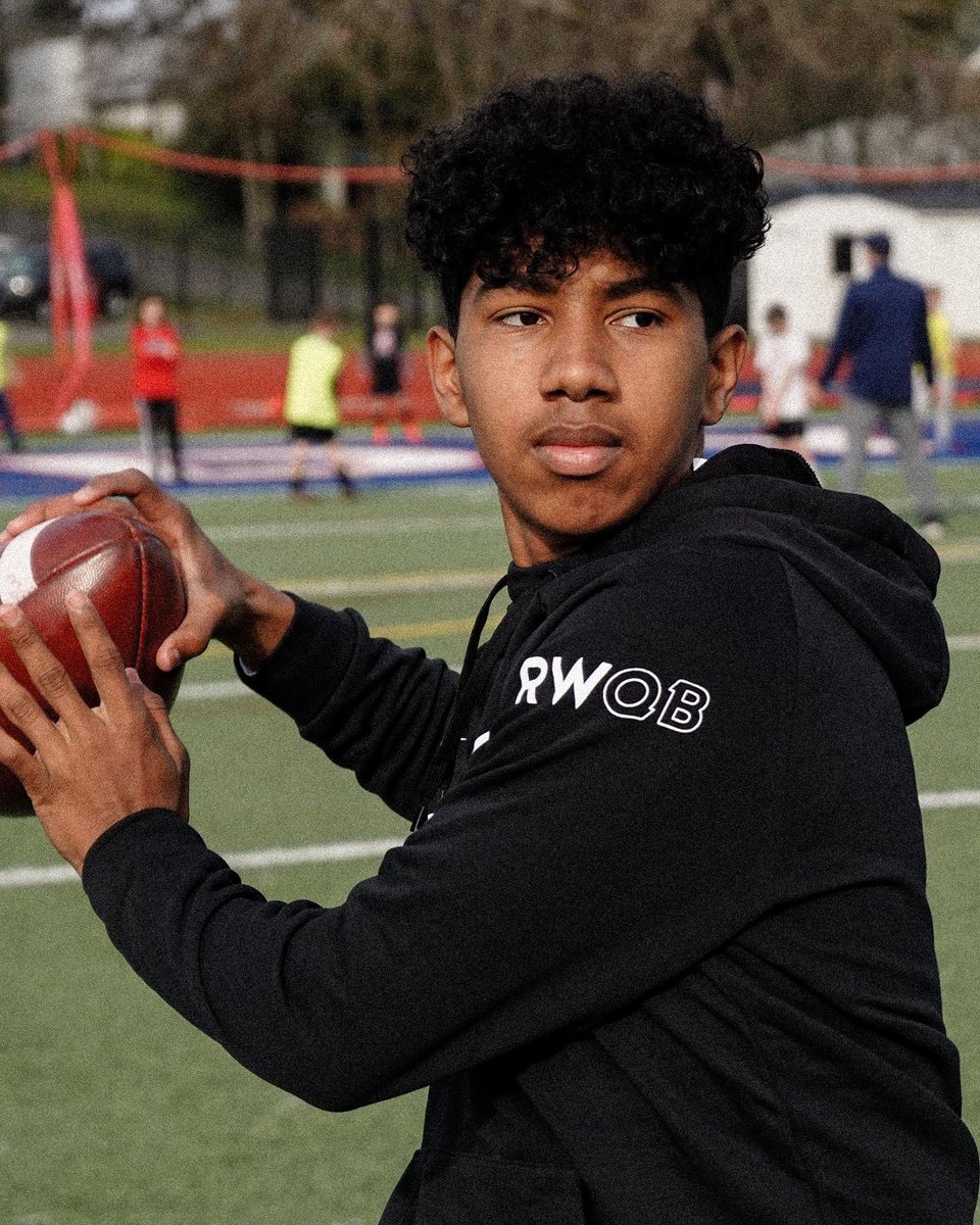RWQBAcademy's tweet photo. As @DangeRussWilson would say… it’s an every day thing.
#RWQB #OffSeasonProgram 📈 https://t.co/Ya2L2cSOQc