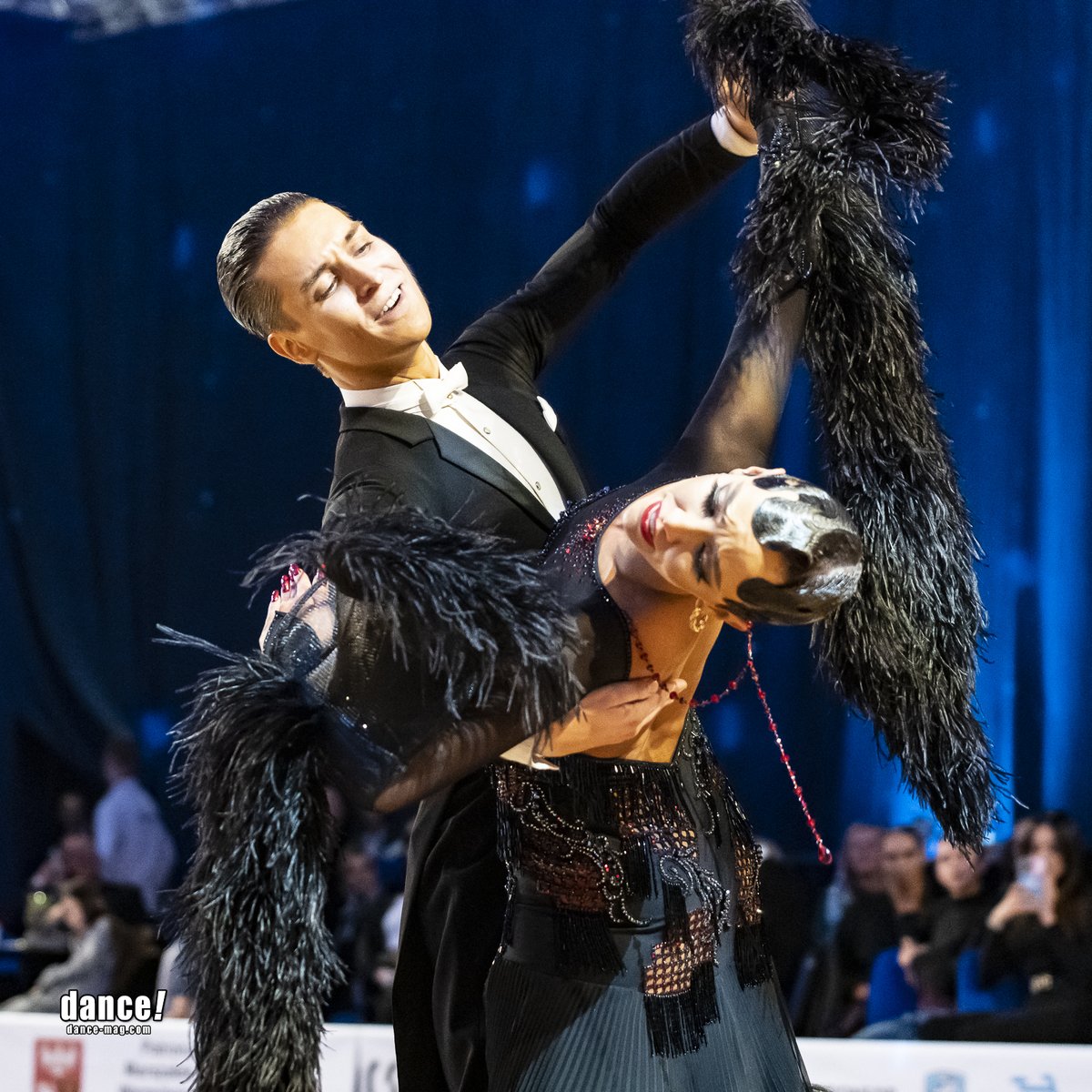 wdsfdancesport's tweet photo. When was the last time you said 'dance with me'? 💜#WeAreDanceSport
📷 Reinhard Egli

#WDSF #standarddance #dancesport https://t.co/ddmSVLbL4Y