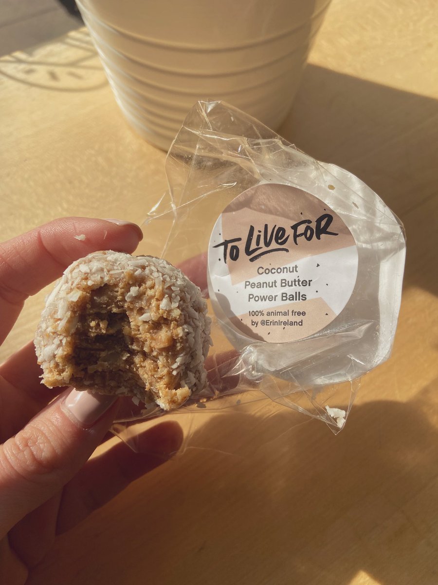 Recommend: 
<a href="/erinireland/">Erin Ireland</a>