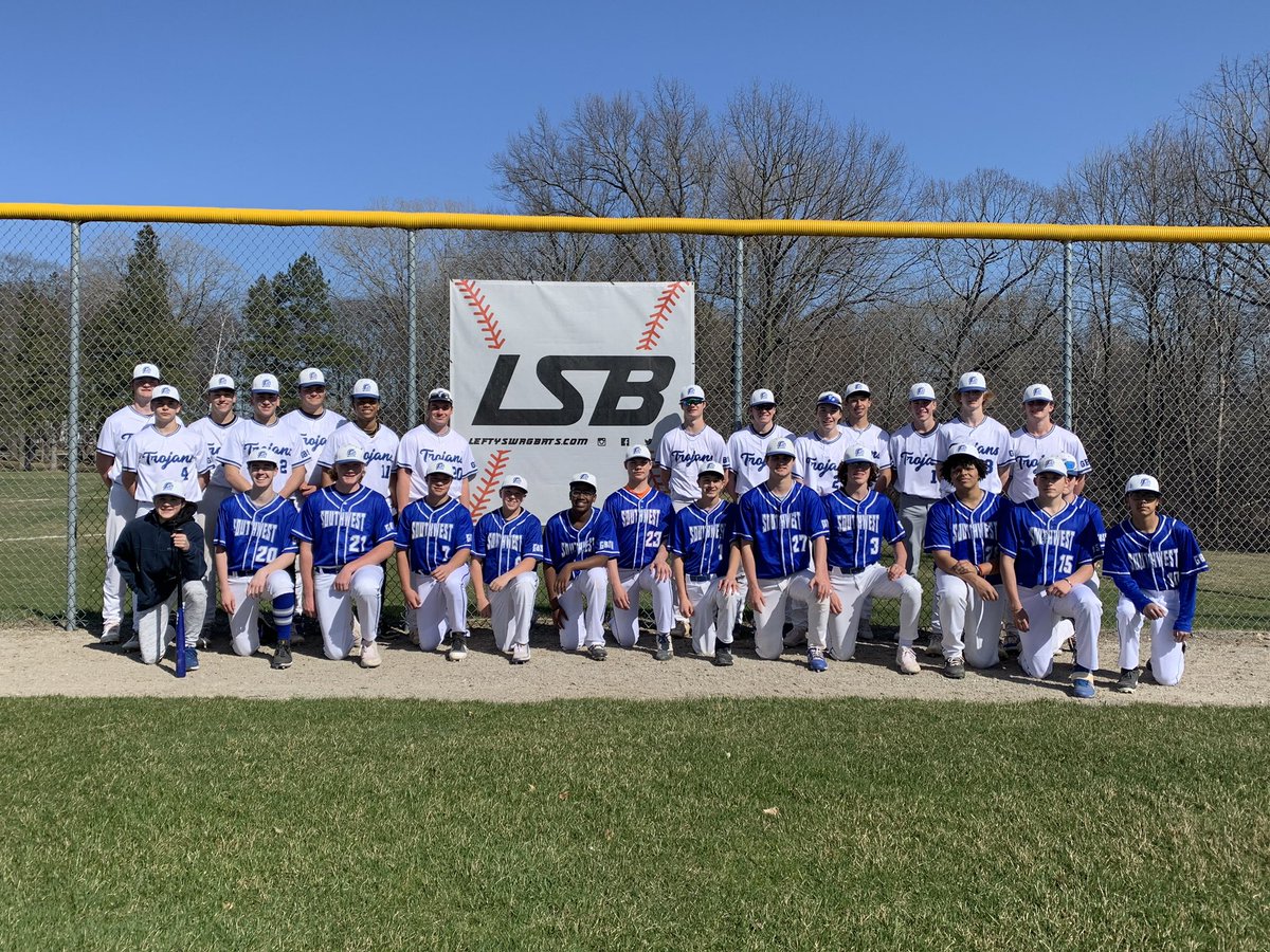LeftySwagBats's tweet photo. Shoutout to the Green Bay Southwest Baseball Team (@gbsw_baseball)! It’s honor to sponsor these guys for another season.

#embracetheswag #leftyswagbats #teamLSB https://t.co/vsjKrViMSF
