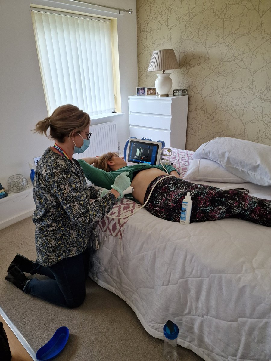 Pwadex12's tweet photo. We met Tracy who had been worrying for years about having #hepc, with the use of P2P, 1 of our amazing nurses able to scan  complete assessment at home. Tracy's consent and is now on the pathway to being cured! She said "this is amazing to do this at my home" contact us on:📞 💜 https://t.co/54bdDkfpLP