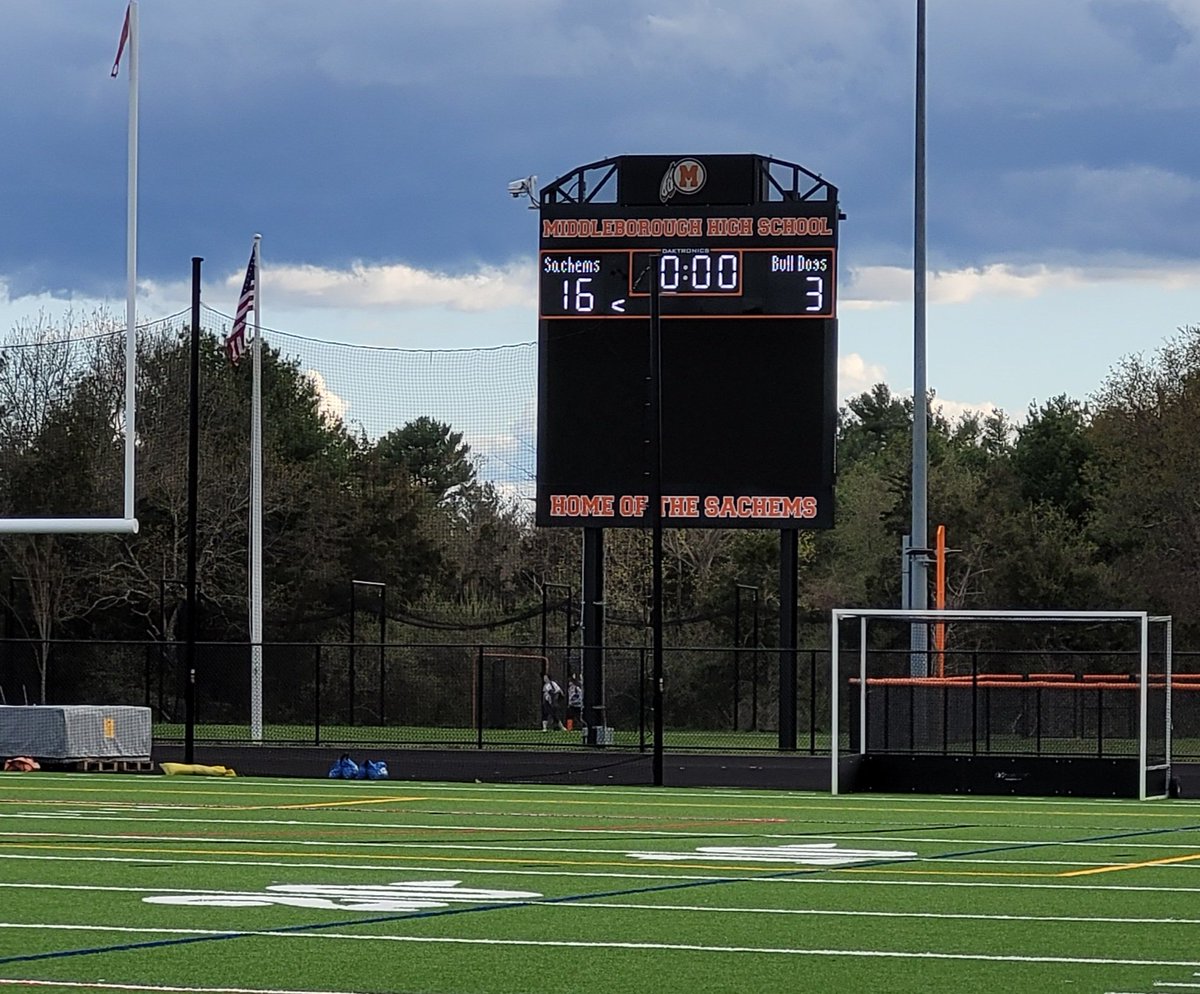Sachems_LAX's tweet photo. Strong 16-3 victory by Varsity today! Real standout playing by all, especially #23 Makayla Robicheau with 4 goals and 3 assists! @MiddleboroAD @BrocktonSports @BostonGlobe @BosHeraldSports @southcoasttoday https://t.co/EnQTJfc3SK