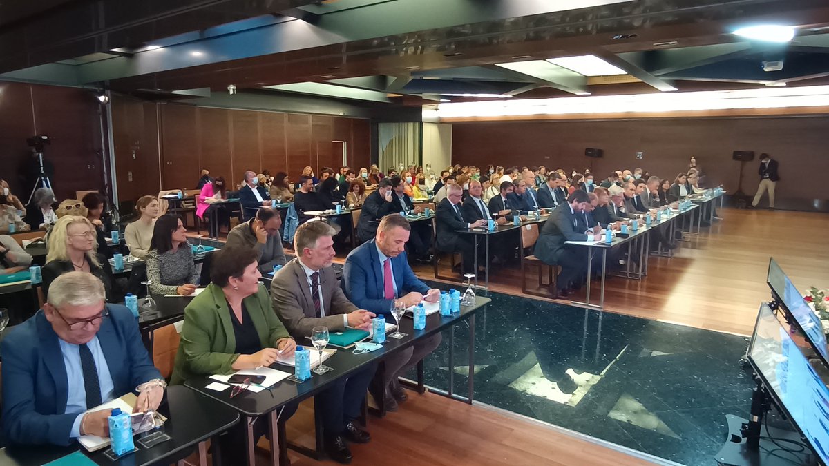 Unión Cooperativas de Enseñanza Región de Murcia tweet media