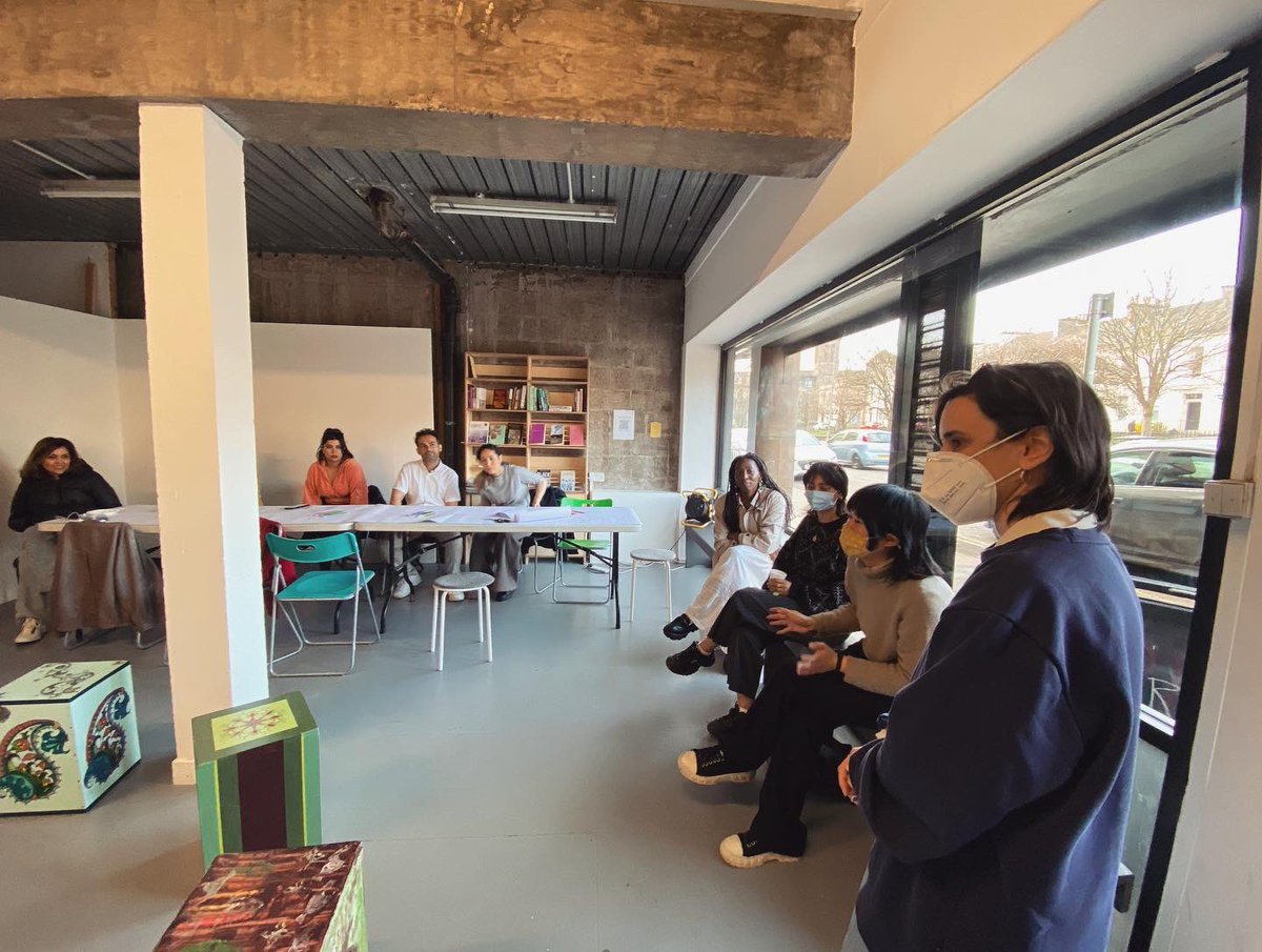 Iranscot's tweet photo. Some shots from our last creative writing workshop at @marketgallery! 

.
.
#creativeworkshop #iranianscottish #community https://t.co/WhFfDT6J4N