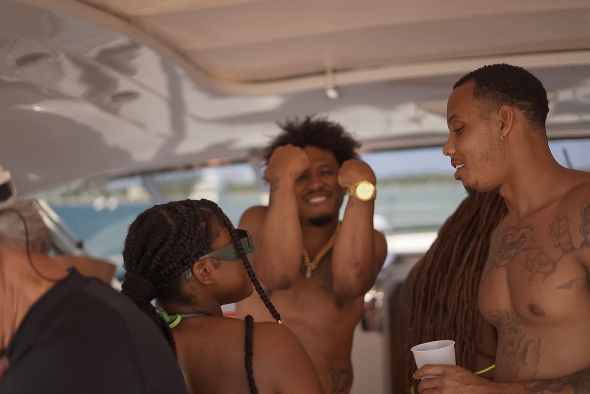 LiveFast_Duece's tweet image. Mr.PullThemWaterBikesOut