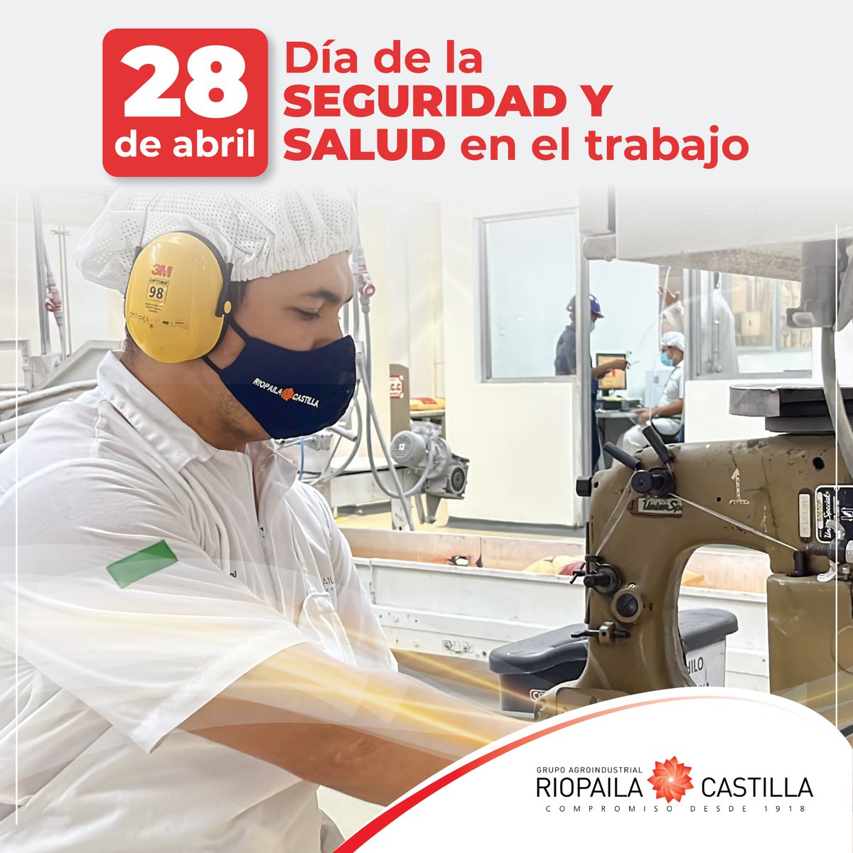 RioCas's tweet photo. ¿Cómo se produce la dulzura en #Riopaila? Con seguridad, salud y mucha #EnergíaDeCorazón, por eso nos encargamos de prevenir los accidentes y las enfermedades profesionales, promoviendo el diálogo permanente con nuestros trabajadores en pro de una cultura de seguridad y bienestar https://t.co/Eupfd25bGh