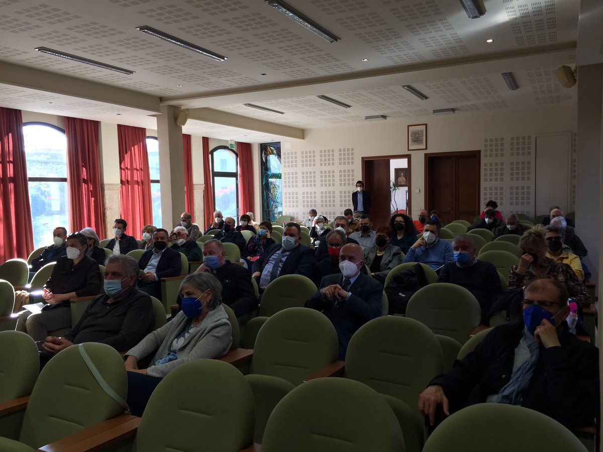 acadriarovigo's tweet photo. Dal dramma delle morti sul lavoro alla cultura della responsabilità e della cura - in diretta https://t.co/9adwBAD4ai https://t.co/WflynTVTh8