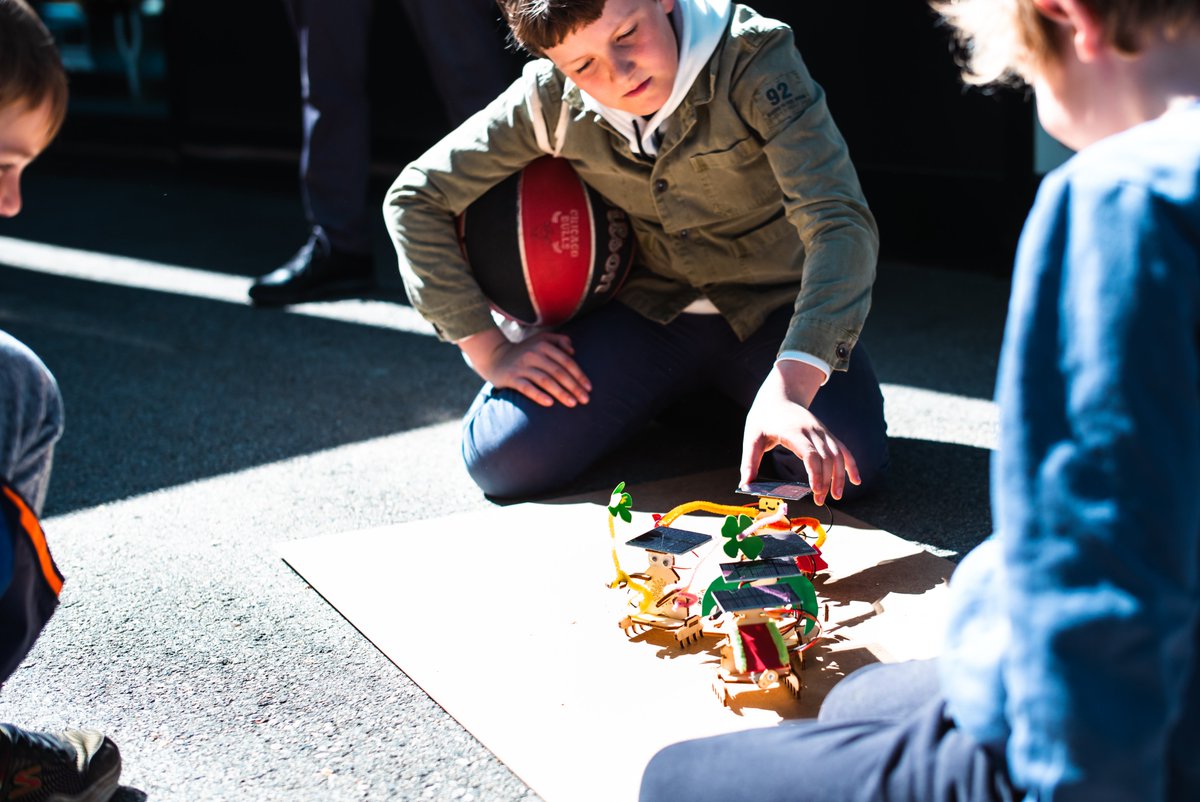 Haute École Arc tweet media